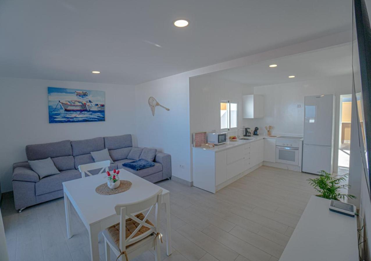 Precioso Atico Con Vistas Al Mar Parking Gratuito Apartment Corralejo Ngoại thất bức ảnh