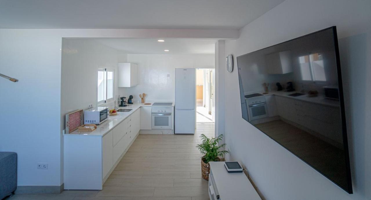 Precioso Atico Con Vistas Al Mar Parking Gratuito Apartment Corralejo Ngoại thất bức ảnh